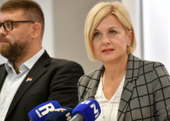Gradonačelnica Rijeke stala na Thompsonovu stranu: ‘Ma koji antifašizam, to su paraziti’
