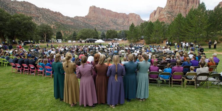 Gradovi oštećeni poligamnim ‘kultom’ Warrena Jeffsa prolaze kroz dramatičnu transformaciju