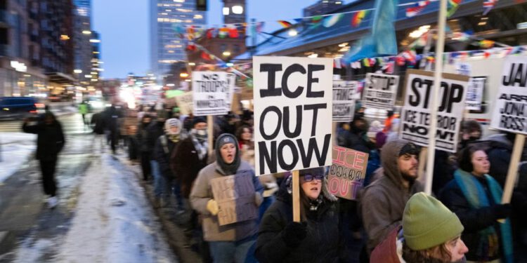 ICE u Minnesoti uživo: Vance će posjetiti Minneapolis nekoliko dana nakon što su agenti uhitili petogodišnjeg dječaka