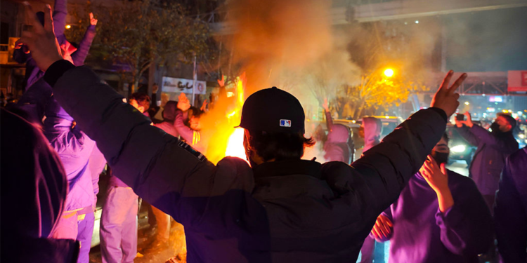 Iran se sprema pogubiti prvog prosvjednika usred gušenja prosvjeda protiv režima