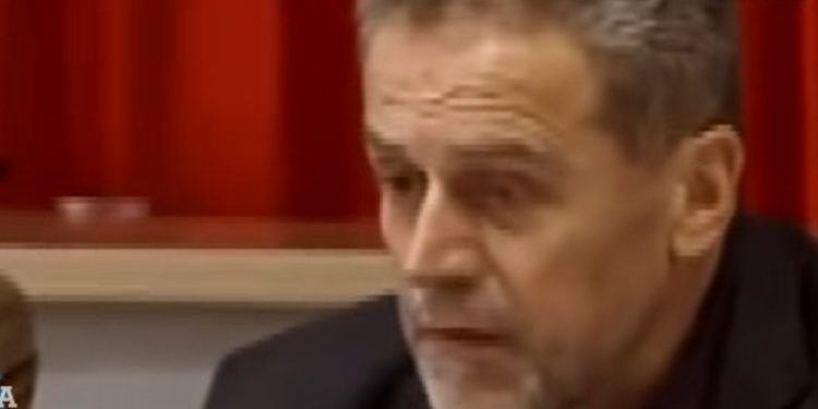 Isplivala snimka kako je Bandić rješavao snijeg, postrojio direktore: ‘Renduliću, za sat vremena u stožer’