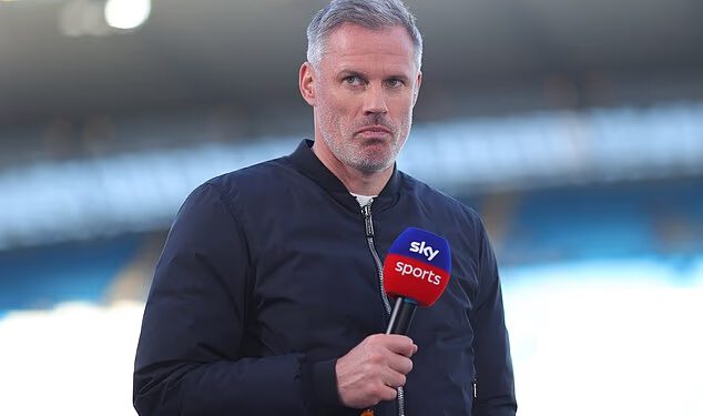 Jamie Carragher inzistira na tome da Arne Slot ‘zaslužuje više poštovanja’ od navijača Liverpoola i kaže da su kritike ‘pretjerane’ nakon što su Redsi izviždani nakon 1-1 remija s Burnleyem