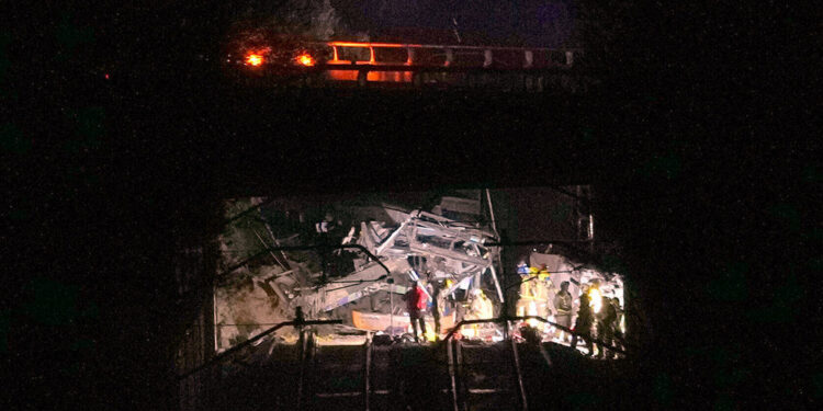 Još jedan putnički vlak se srušio u Španjolskoj — RT World News