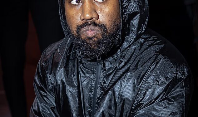 Kanye West otkriva razornu zdravstvenu bitku i ispričava se za antisemitizam u izvanrednom oglasu preko cijele stranice u The Wall Street Journalu