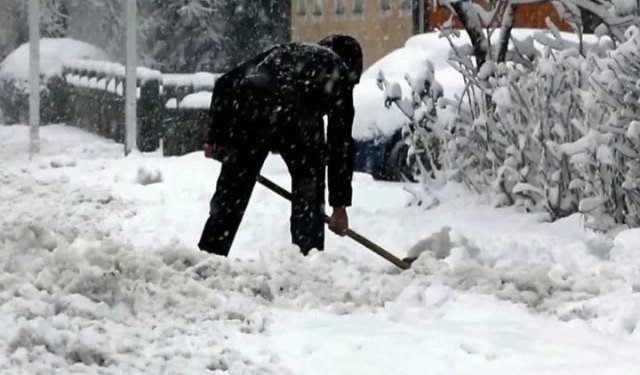 Kazne za nečišćeni snijeg u Mostaru do 10.000 KM