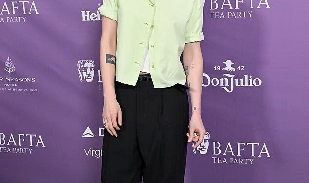 Kristen Stewart kaže da se o njoj konačno govori kao o ‘nekome s mozgom’ nakon što je odustala od glumačke karijere zbog režije