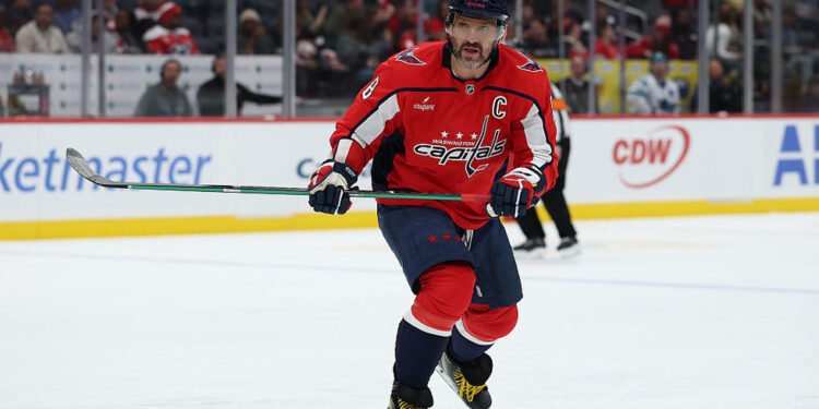 Legenda ruskog hokeja Ovečkin odbija nositi LGBT traku — RT World News