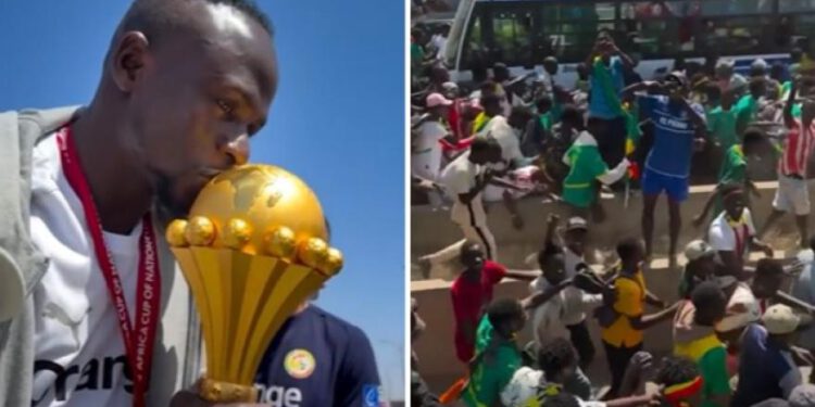 Mané ljubi pehar, navijači ga jure: kakva zabava u Senegalu!