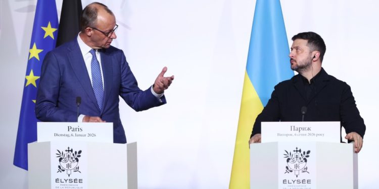 Merz kaže Zelenskom da spriječi mladiće da napuštaju Ukrajinu — RT World News