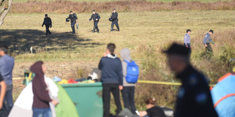 Migrant djevojci od 18 godina učinio nezamislivo: ‘Nisam se mogao zaustaviti’