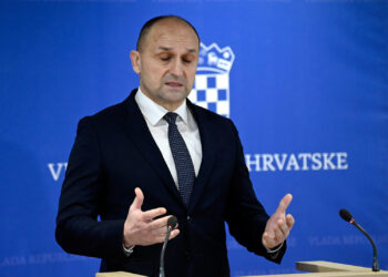 Ministarstvo obrane objavilo žestoku poruku Milanoviću