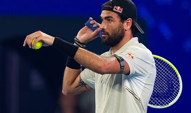 Misterij okružuje kondiciju protivnika Alexa de Minaura u prvom kolu Australian Opena nakon šokantnog povlačenja