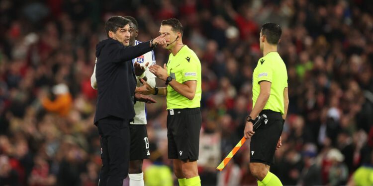 Najgore prolazi policijski pas Dino: žrtva srčanog udara na utakmici Metz-Lyon