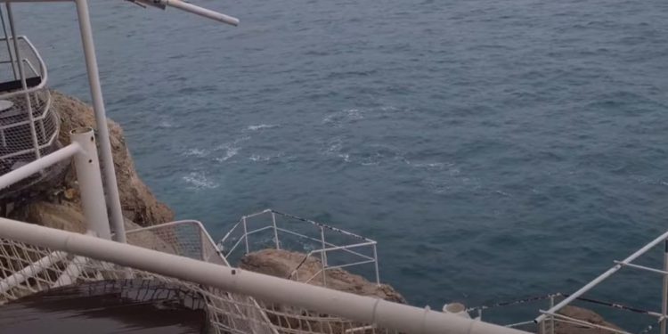 Nedostaju oznake opasnosti za ljude koji ne znaju!