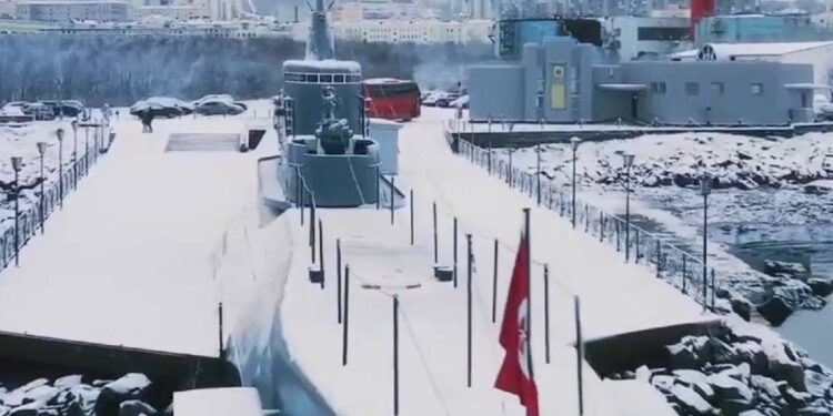 Nestanak struje u glavnoj ruskoj pomorskoj bazi nakon urušavanja dotrajalih dalekovoda usred zimske oluje