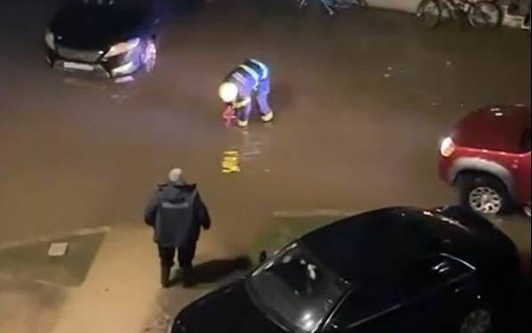 Nevrijeme u dolini Neretve, u Pločama poplavljena cijela ulica