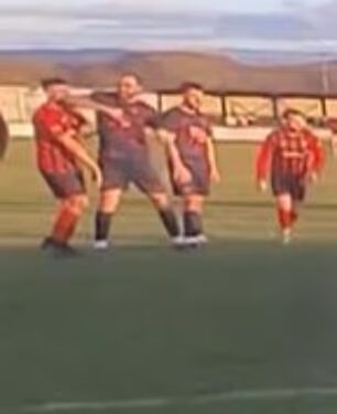 Nogometaš je uhićen nakon što je ‘brutalno udario protivnika laktom u lice’ dok ga je klub pustio, a policija traži informacije