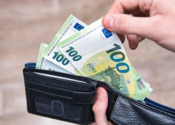 Objavljeni podaci o novoj prosječnoj plaći u Hrvatskoj, narasla je od prošle godine; može li se živjeti od nje?