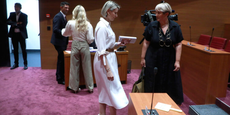 Ona je nova liderica ljevice, a za nju je malo tko čuo: Partija likuje zbog njezina energičnog istupa