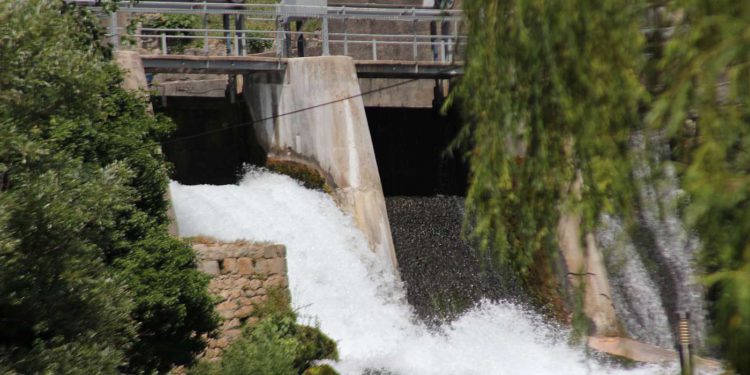 Opet se oglasio VIK: Zamućena voda u dijelu splitske mreže. Preporučuje se prokuhavanje za djecu, starije i osjetljive