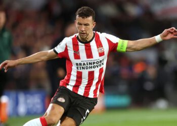 Perišić, neki bivši igrači PSV-a: “Ima taj negativni aspekt. Čudno.” Bosz…