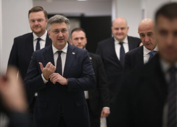 Plenkoviću odlazi još jedan ministar: Hitno se traži zamjena