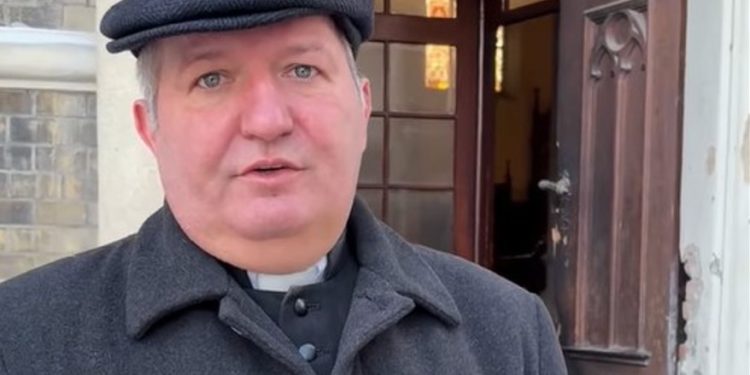 Podmetnut požar u katoličkoj crkvi u Srbiji, župnik zgrožen: ‘Ovo se dosad nije događalo’