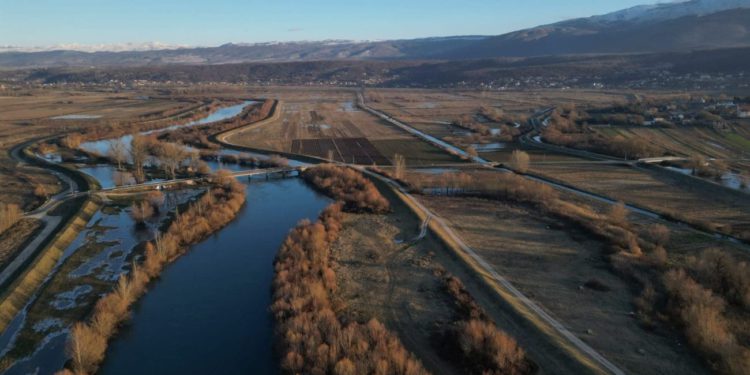 Pogledajte kako danas izgledaju zaleđeno Sinjsko polje i Otok
