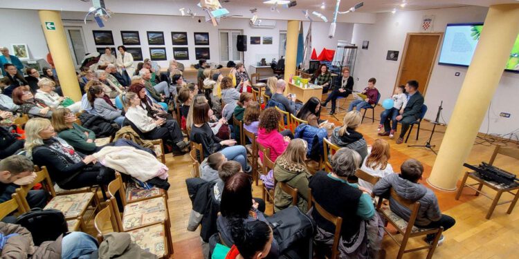 Pogledajte kako je bilo na Noći muzeja u Zvjezdanom selu Mosor