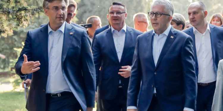 Političari s najvećom ušteđevinom u državi: Jedan HDZ-ovac ima štednju veću od pola milijuna eura