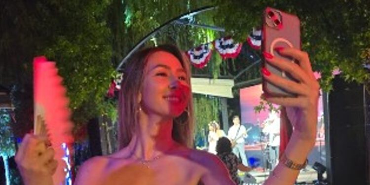 Politička elita se trese: Mirjana s vrućih snimki objavila šokantne Whatsapp poruke