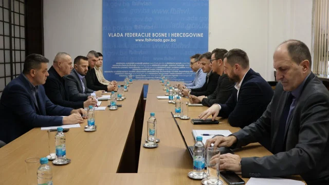 Prekinuta blokada graničnih prijelaza, evo što su dogovorili prijevoznici i Vlada FBiH