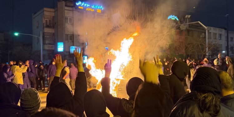 Razmjeri iranskih prosvjeda širom zemlje i krvavo gušenje dolaze u fokus čak i kada internet više nema