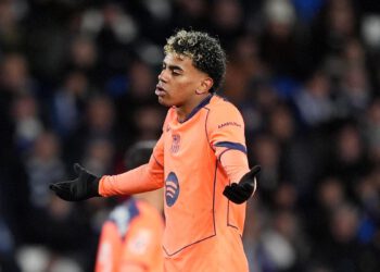 Real Sociedad-Barcelona 2-1: Remirov blok i čarolija drvene konstrukcije zaustavlja Flick