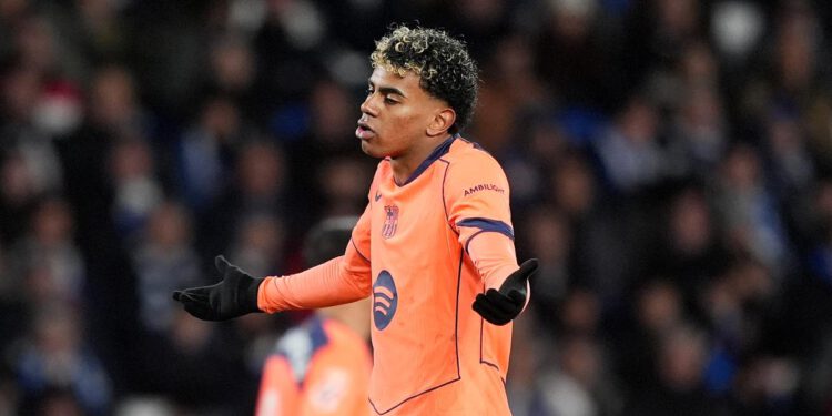 Real Sociedad-Barcelona 2-1: Remirov blok i čarolija drvene konstrukcije zaustavlja Flick