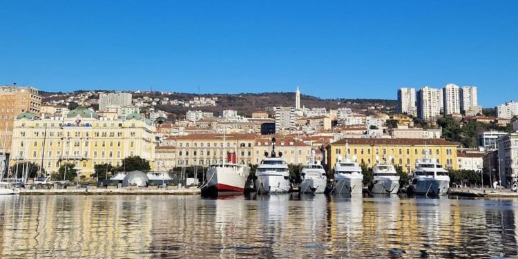 Rijeka tijekom zime osigurala privremeni smještaj za beskućnike