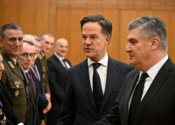 Rutte iznio neugodne tvrdnje o Europi, Francuzi saniraju štetu: ‘Ne, dragi Mark’