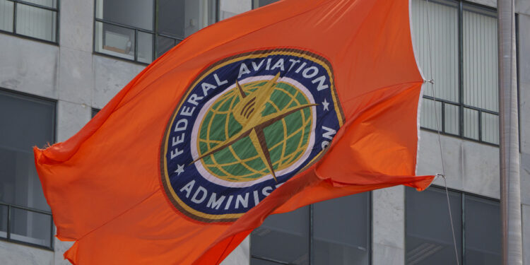 SAD izdaje zračna upozorenja za istočni Pacifik zbog ‘vojnih aktivnosti’ — RT World News