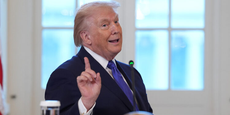 SAD traži pravni izgovor za zapljenu još ‘desetaka’ naftnih tankera – Reuters — RT World News