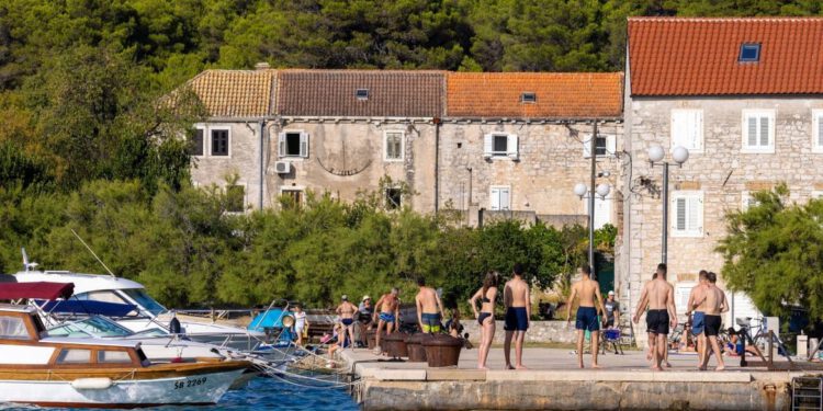 Sabor raspravlja o novom zakonu o otocima kojim treba unaprijediti živote oko 128 tisuća otočana