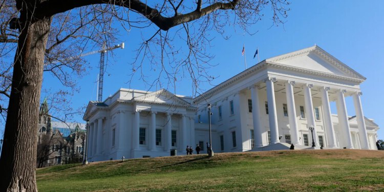 Senat Virginije odobrio ustavni amandman za preraspodjelu