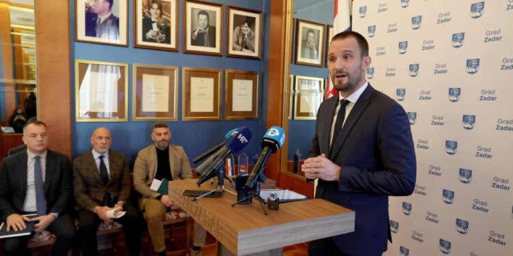 Slobodna Dalmacija – Jere Perić trlja ruke! Erlić: Vjerujem da će vijećnici HDZ-a glasati za predložene koncesionare na pomorskom dobru