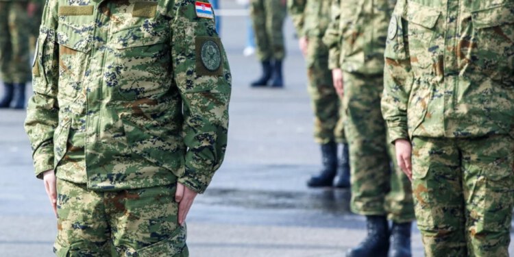 Slobodna Dalmacija – Počeli pregledi mladića, za vojsku spremni već u ožujku: Split i Dubrovnik na prvoj liniji, Knin čeka ročnike…