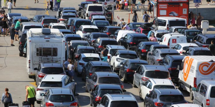 Slobodna Dalmacija – ‘Split je vražji otok!’ Ovako se govorilo u Jugoslaviji; što bi tek danas rekli? Stručnjacima se upalio crveni alarm