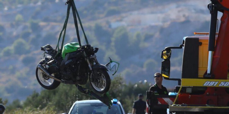 Slobodna Dalmacija – U prometnoj nesreći kod Jasenica teško ozlijeđen 56-godišnji motociklist! Sletio je s ceste i završio u bolnici