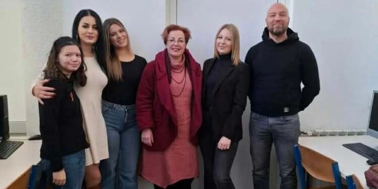 Slobodna Dalmacija – Uspjeh učenica Medicinske škole Ante Kuzmanića