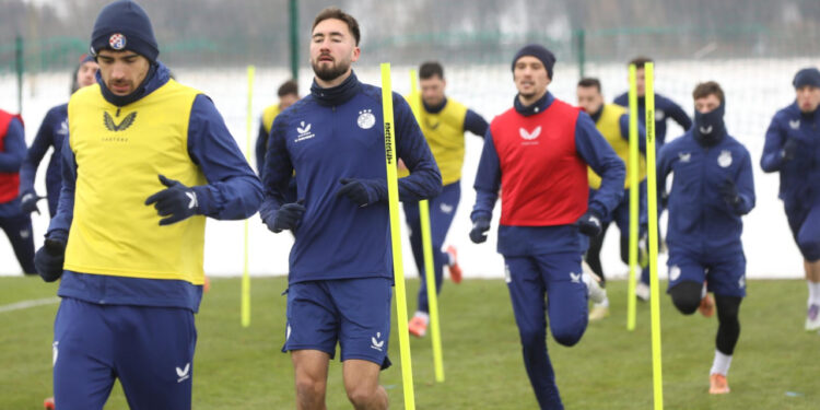 Sportske novosti – Dinamu je očito trebao veliki rez u svlačionici, ali više mi se sviđala ona ‘stara’ momčad