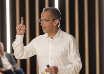 Sportske novosti – Francuz najavio bolje dane, ali negdje je zapelo! Hrvatski suci podbacili ove jeseni, pogrešaka je sve više, evo i koliko