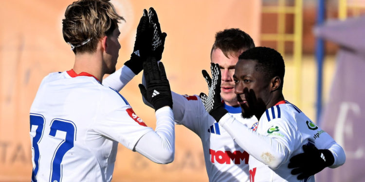 Sportske novosti – Hajduk otvorio zimske pripreme pobjedom. Drugoligaš pružio snažan otpor, Krovinović u finišu zabio za slavlje