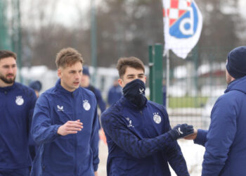 Sportske novosti – Hladnije nego na Grenlandu, ‘diktator’ Štefanić u formi, Bennacer, Bakrar i Tabinas priključuju se u Zagrebu